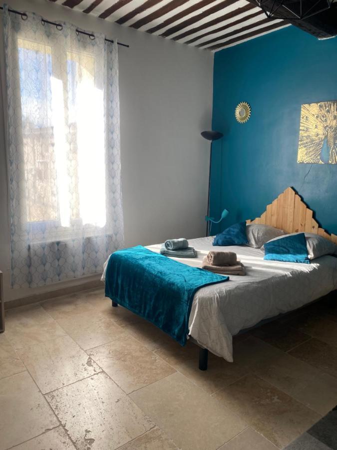 Studio De Charme Le Clos De L'Etang + Place De Parking LʼIsle-sur-la-Sorgue Dış mekan fotoğraf